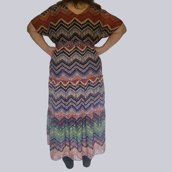 Maxi DRESS Seventh Avenue Multi Color Long, Flowy, Flutter Sleeves Size 16 - Picture 3 of 11